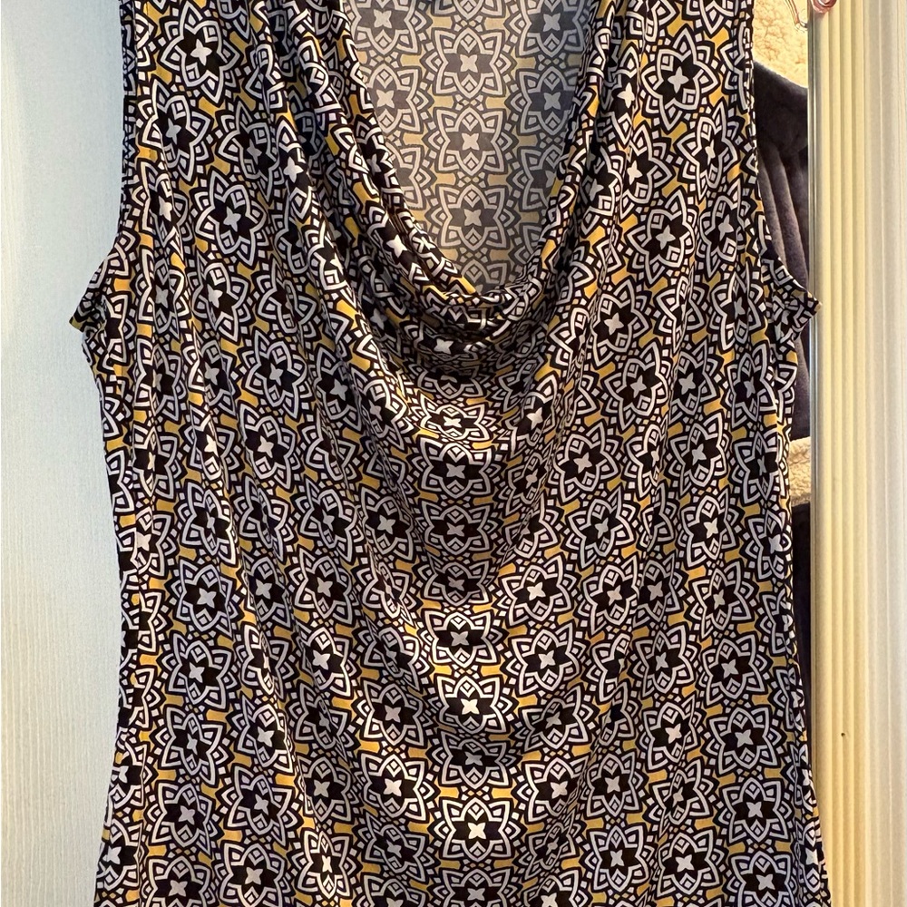 Worthington Draped Black and White Sleeveless Tank Top
